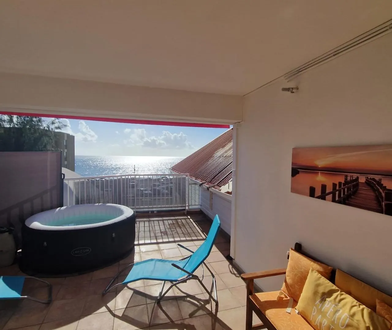 Mariposa - Logement T3 Avec Jacuzzi - Empire House Basse-Terre